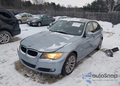 2011 BMW 328I xDrive из США, поврежденный, VIN WBAPK5C53BA810956